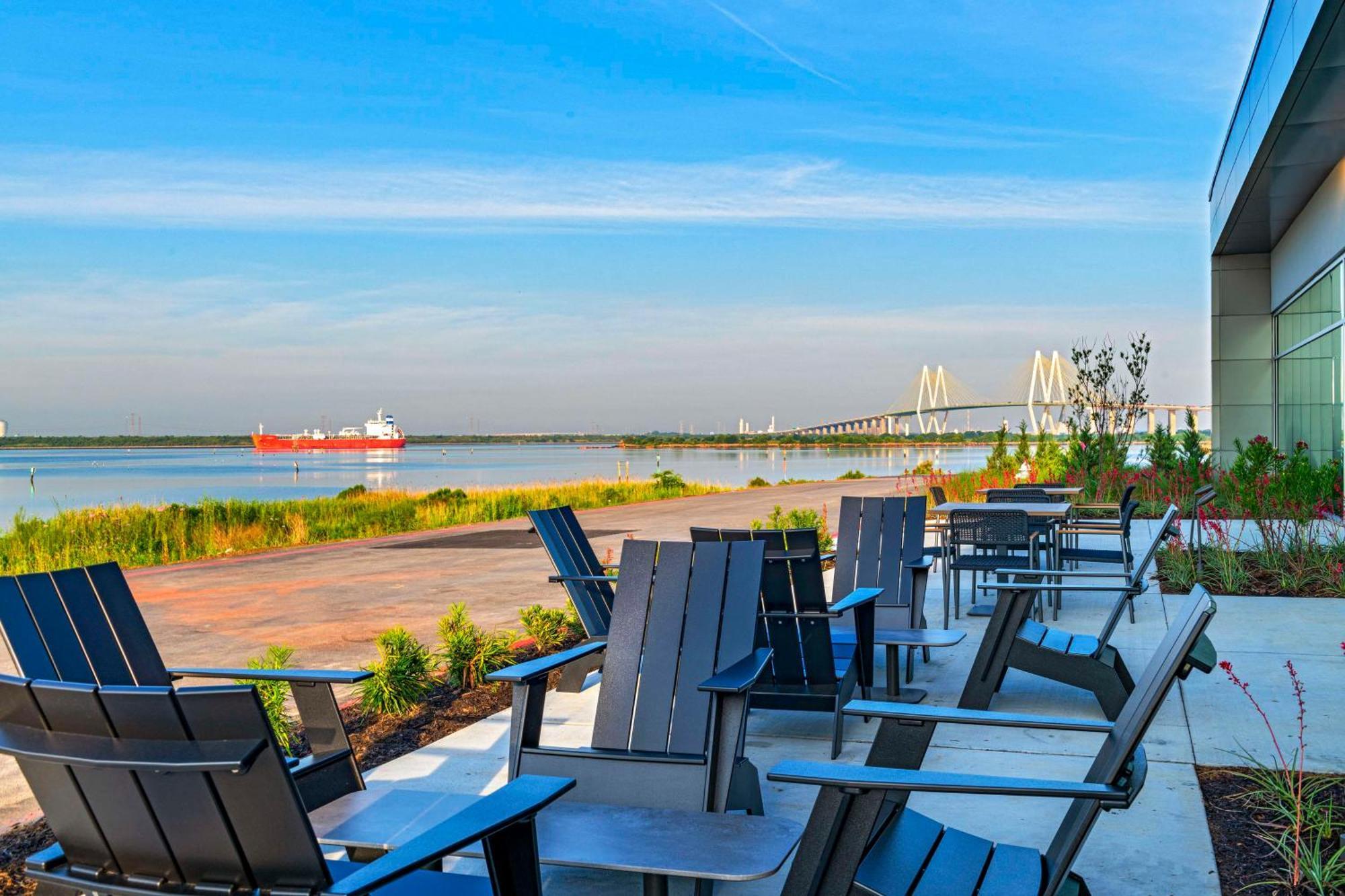Hotel Hyatt Regency Baytown-houston *